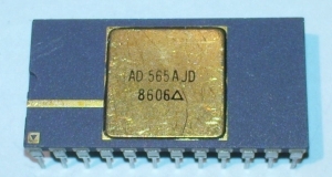 DA-Wandler AD 565 unbenutzte Neuware
