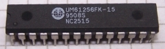 SRAM UM61256FK-15